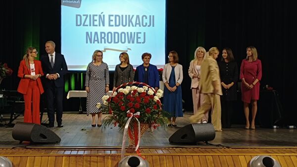 Gratulacje dla kadry pedagogicznej ZS nr 24 im. M. Rejewskiego w Bydgoszczy!
