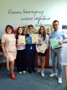 Matematyczne sukcesy uczniów klasy 6a